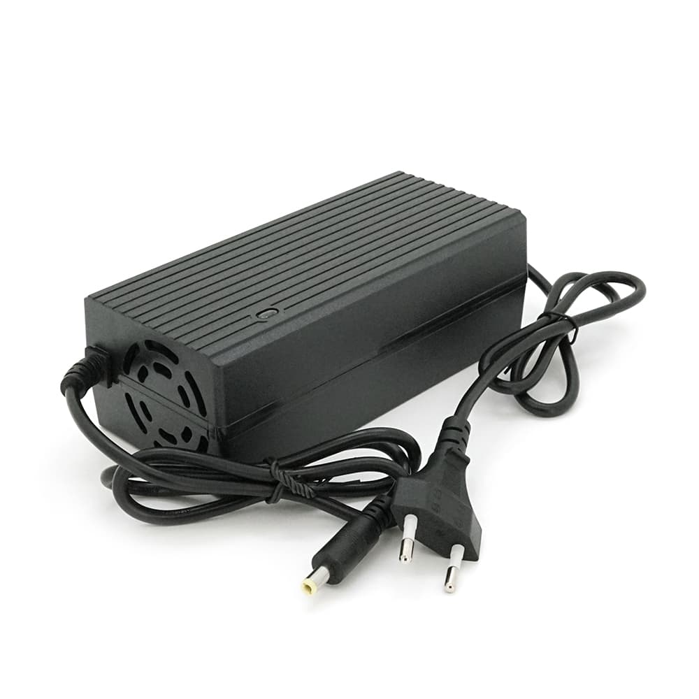 Зарядний пристрій Jinyi для акумуляторів LiFePo4 12V(14,6V),4S,5A,штекер 5.5*2.5,з індикацією,BOX