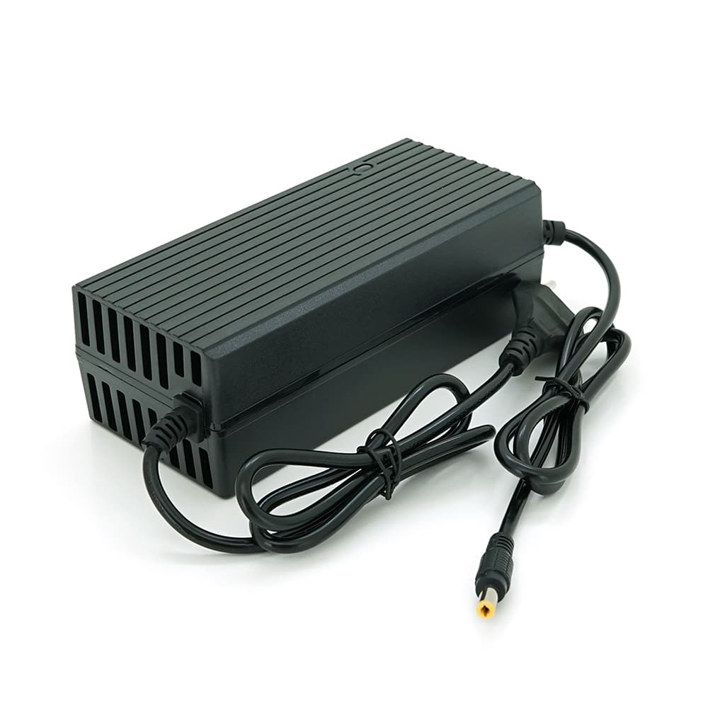 Зарядний пристрій Jinyi для акумуляторів LiFePo4 36V(43.8V),12S,5A,штекер 5.5*2.5,з індикацією,BOX