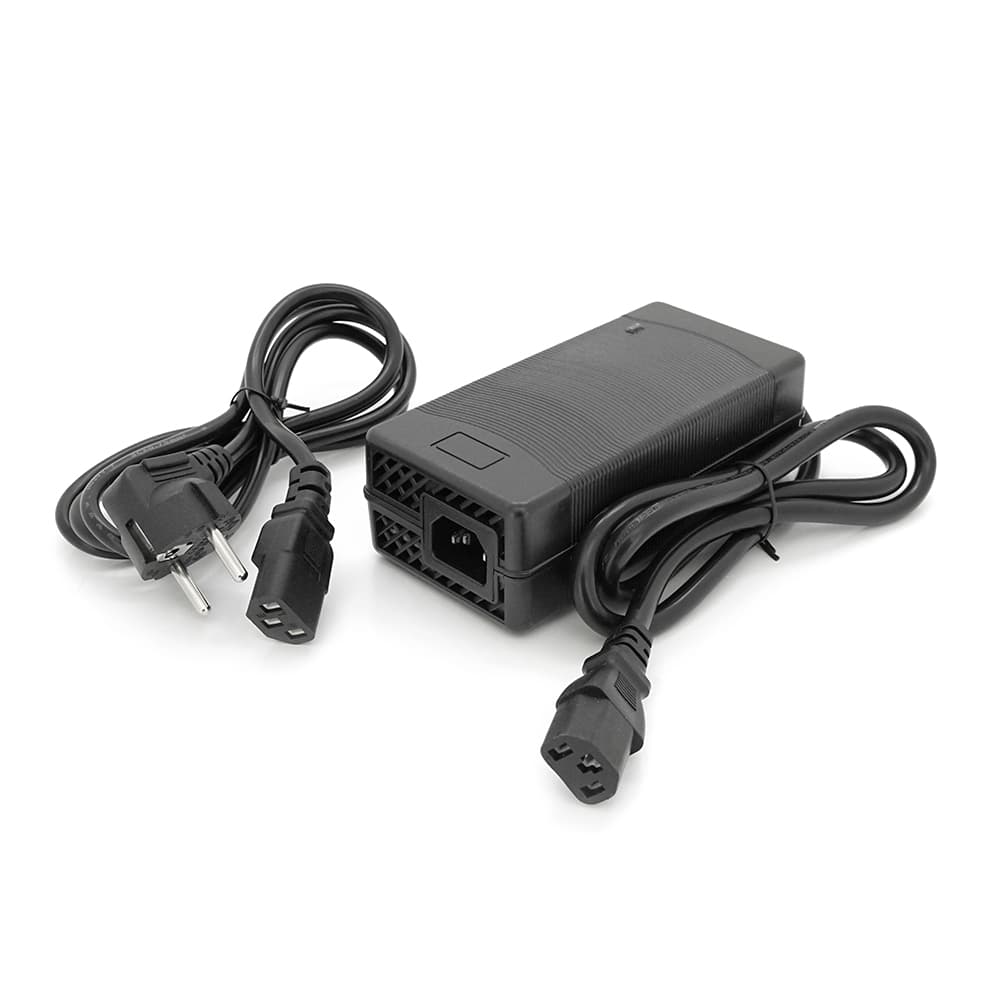 Зарядний пристрій для акумуляторів Li-ion 16,8V,4S,15A, штекер Triangle plug (T-tipe/IEC/C13 N+L-), 135x55x45mm