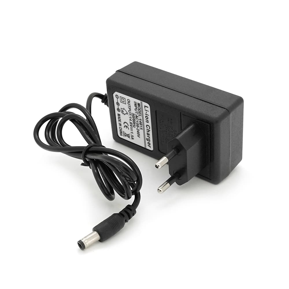 Зарядний пристрій для акумуляторів LiFePo4 12V(14,6V),4S,1.5A,штекер 5,5*2,5,з індикацією,BOX