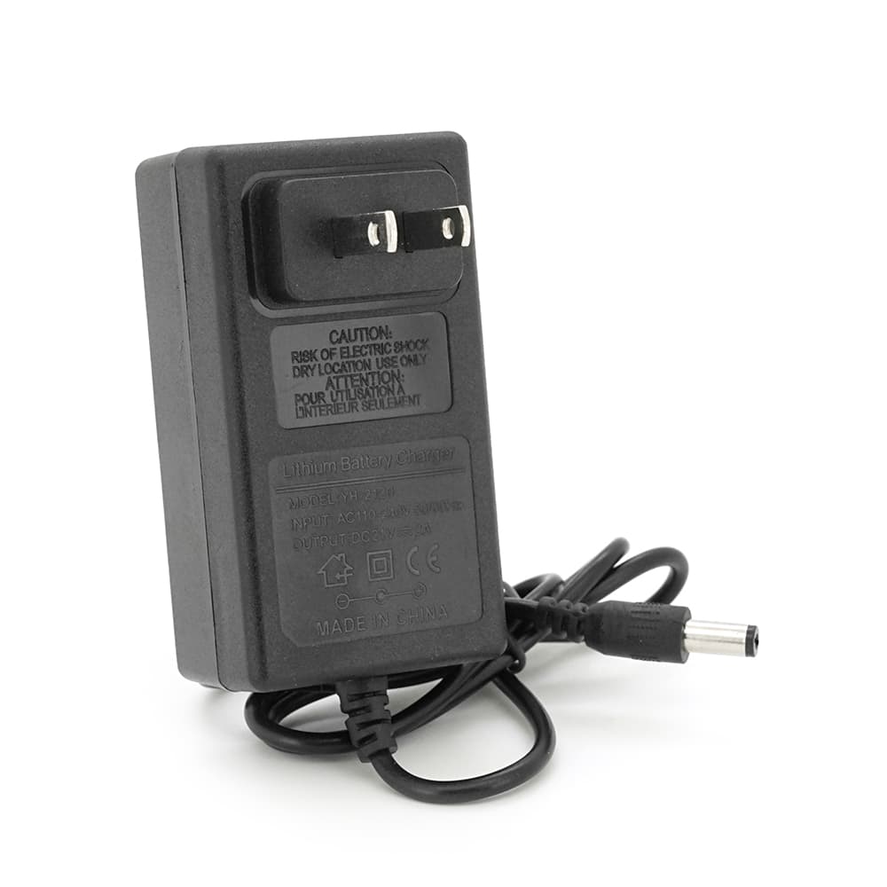 Зарядний пристрій для акумуляторів Li-ion 21V,5S,2A,штекер 5,5х2,1мм,LED-індикація + перехідник